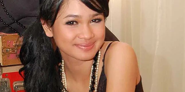 Ditipu, Ayah Andien Datangi Polda Metro Jaya