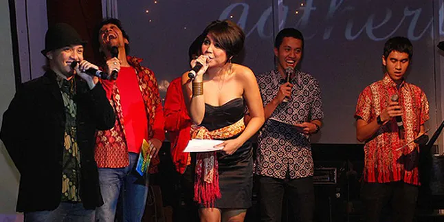 Sejumlah Penyiar Bikin Album 'THIS IS ME'