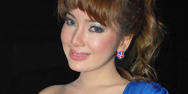 Devita Rusdi Nonton Bioskop Bareng Anak-Anak Yatim