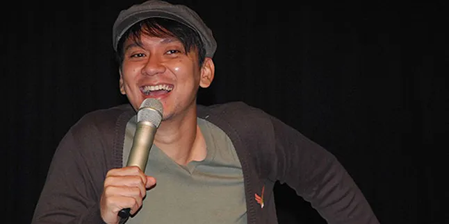 Vincent Rompies Nyaris Beradu Otot Dengan Follower Twitternya