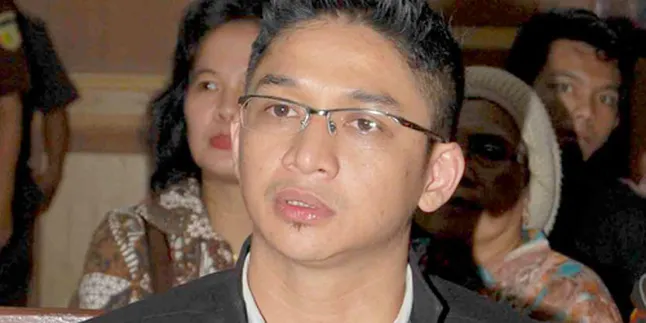 Dituntut 1,5 Tahun Penjara, Pasha 'Panas'