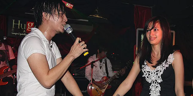 Berlutut, Rizki The Titans Ditolak Cewek