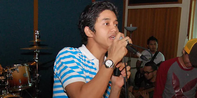 Adly Fairuz Bakal Gantikan Sammy?