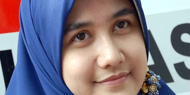 Cheche Kirani Anti Adegan Pelukan