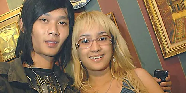 Lia Trio Macan Kepergok Jalan Bareng Brondong