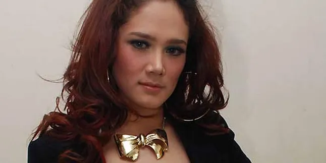 Mulan Jameela Target Nikah 2010?