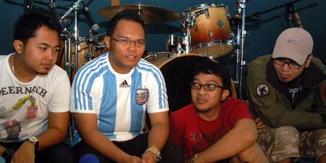 Kerispatih Tertutup Untuk Vokalis Cewek