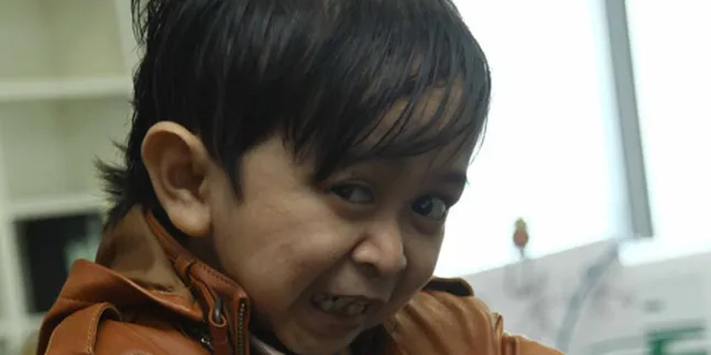 Takut Jarum, Daus Mini Batal Donor