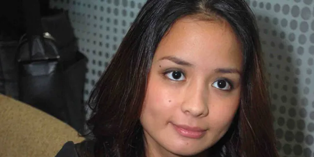 Joanna Alexandra Perankan Wanita Hamil di Luar Nikah