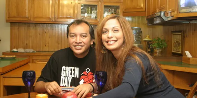 Soraya Haque Disuguhi 'Masakan Cinta' Oleh Suami