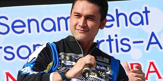 Indra L Bruggman: Masa Seganteng Ini Nggak Ada Pasangan?