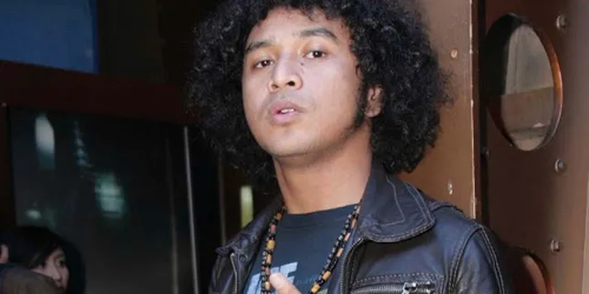 Giring Jadikan Pacar 'Asisten Pribadi' Soal Pakaian