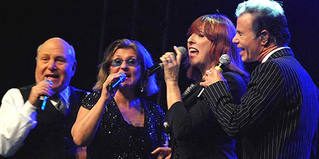 The Manhattan Transfer Puji Dewa Budjana The Manhattan Transfer Puji Dewa Budjana