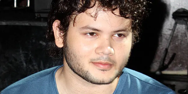 Umroh, Ridho Rhoma Persiapkan Stamina