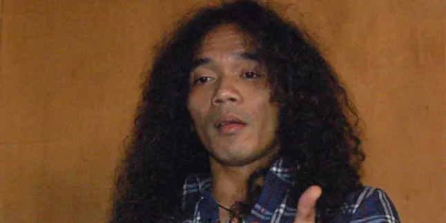 Kaka Slank Dicatut Merk Minuman Keras