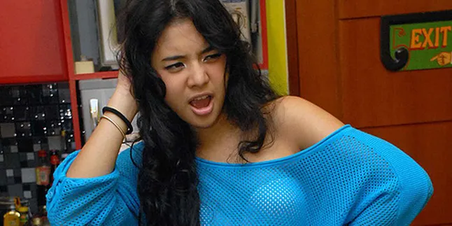 Oxcel Paryana Tak Mau Dibilang Mirip Manohara