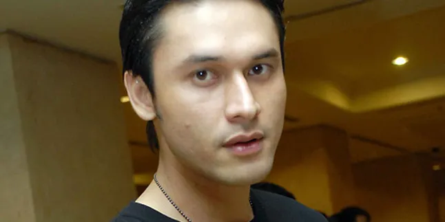 Indra L Bruggman: Ciuman Dengan Dewi Hanya Adegan Film