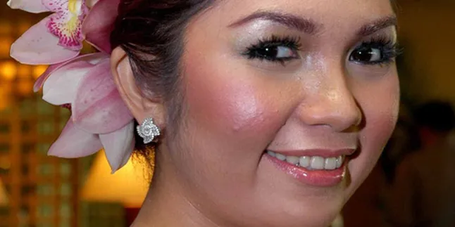 Joy Tobing Resmi Telah Menikah