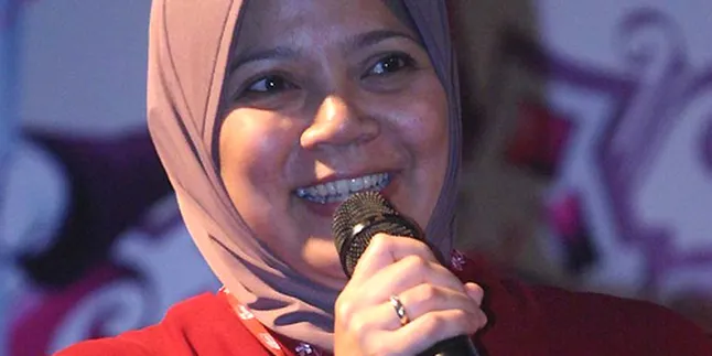 Zoraya Perucha Tetap Setia Bareng ANTV