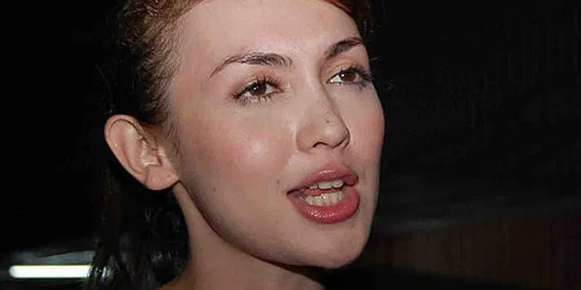 Rianti Santai Jalani Perbedaan