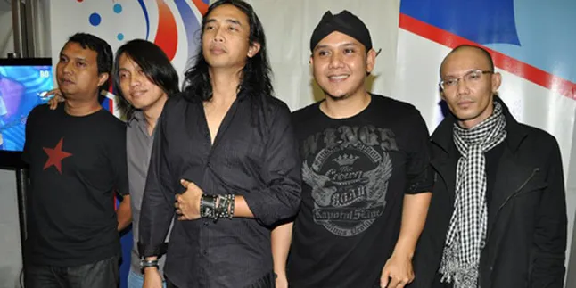 Tampil di 'DAHSYAT', Padi Bantah Bubar