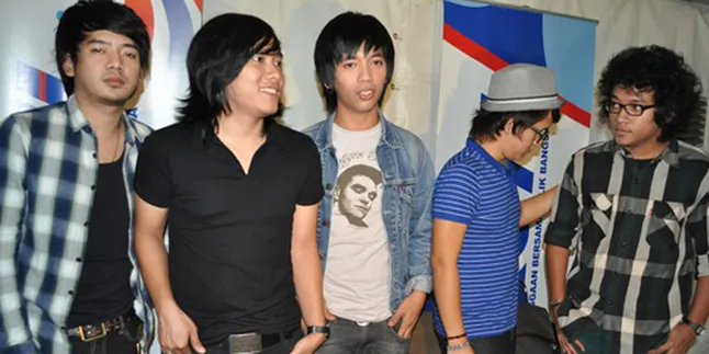 d Masiv Tak Terpengaruh Masalah Hukum