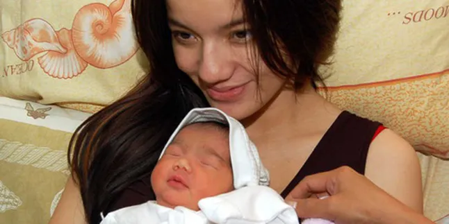 Pembaptisan, Ayah Bayi Sheila Marcia Tak Disebutkan