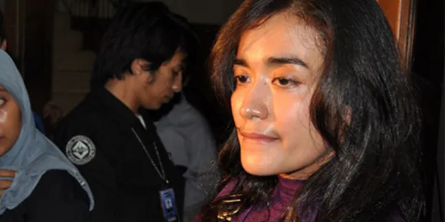 Imam S Arifin Sempat Bercanda Dengan Penyidik