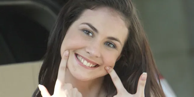 Arumi Bachsin: Public Figure Harus Bisa Membawa Diri