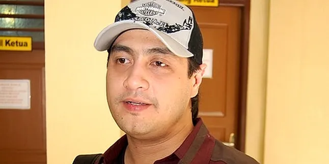 Jadi Terdakwa, Ferry Irawan Bingung