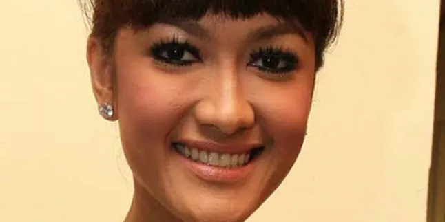 Julia Perez: Kartini Wanita Yang Luar Biasa