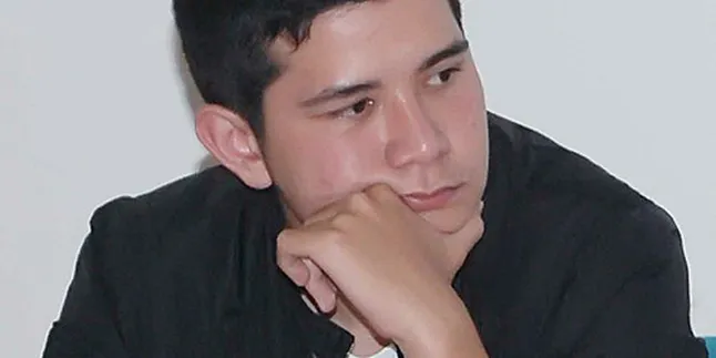 Haykal Kamil Rambah Bisnis Desain Kaos