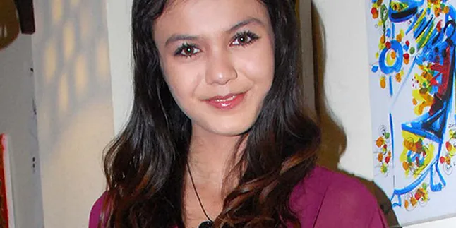 Nadya Almira Bantah Pacari Handika Pratama