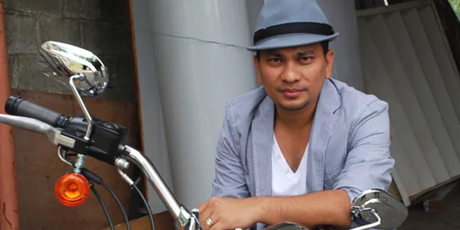 Tompi Anggap Kaos 'Liverpool' Armand Maulana Biasa Aja