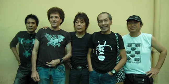Hemat Air, Ahmad Albar Mandi Ala Koboi