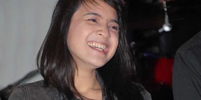 Sarah Shafitri Anggap Ibunya Sosok Kartini Sarah Shafitri Anggap Ibunya Sosok Kartini
