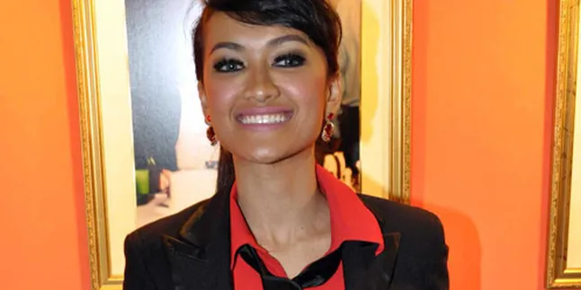 Gerakan Anti Julia Perez Terus Berlanjut