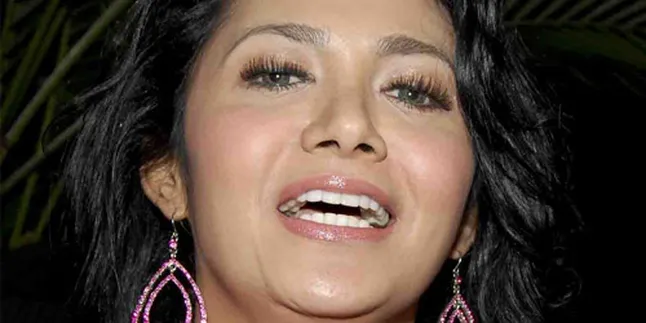 Krisdayanti Hadiri Sejumlah Acara di Malaysia