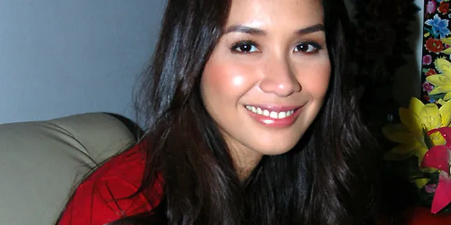 Marsha Timothy Siap Perankan Pelacur