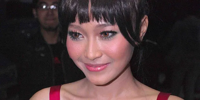 Rini Idol Jadi Guru?