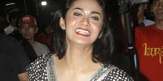 Krisdayanti Sabet Dua Penghargaan di Malaysia