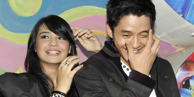 Aldy Fariuz - Shireen Sungkar Jarang Jalan Bareng