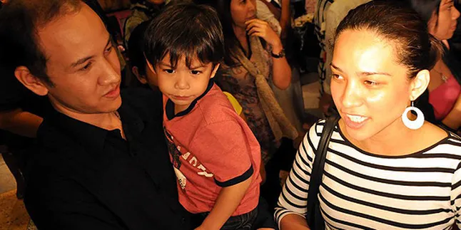 Rachel Maryam Ajak Anak Nonton Afgan