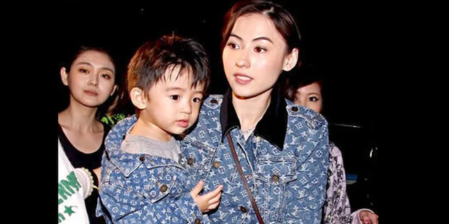 Cecilia Cheung Lahirkan Bayi Lelaki