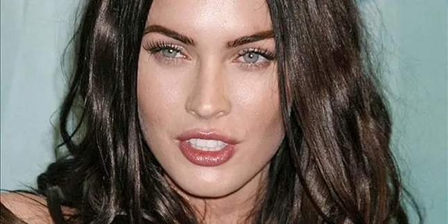Megan Fox Lebih Baik Mati Daripada Harus Masak