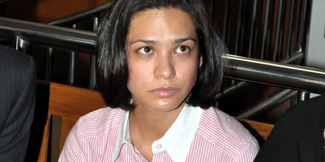 Ibunda Rachel Maryam Stress Pikirkan Perceraian Anaknya