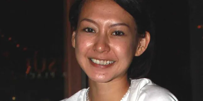 Imey Liem Rela Potong Pendek Demi Peran Imey Liem Rela Potong Pendek Demi Peran