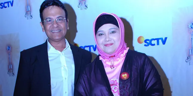 Paska Cerai, Mark - Fanny Tampil Bareng