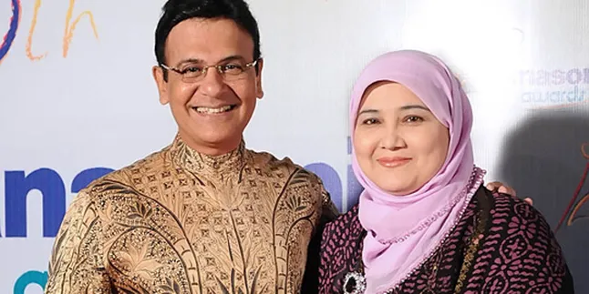 Mark - Fanny Tetap Awasi Anak-Anak