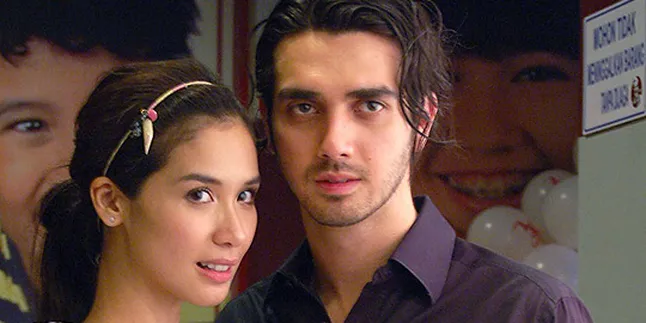 Marsha Timothy - Fachri Albar Ingin Berakting Lagi